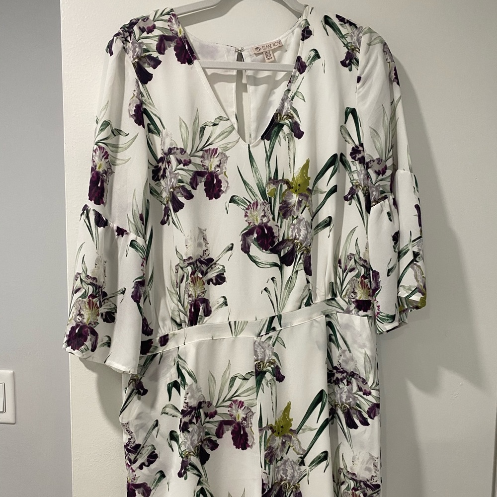White floral romper Never worn